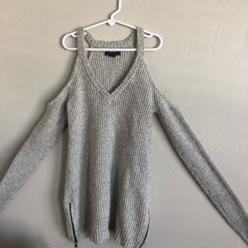 OFFER✨American Eagle sweater!! ✨